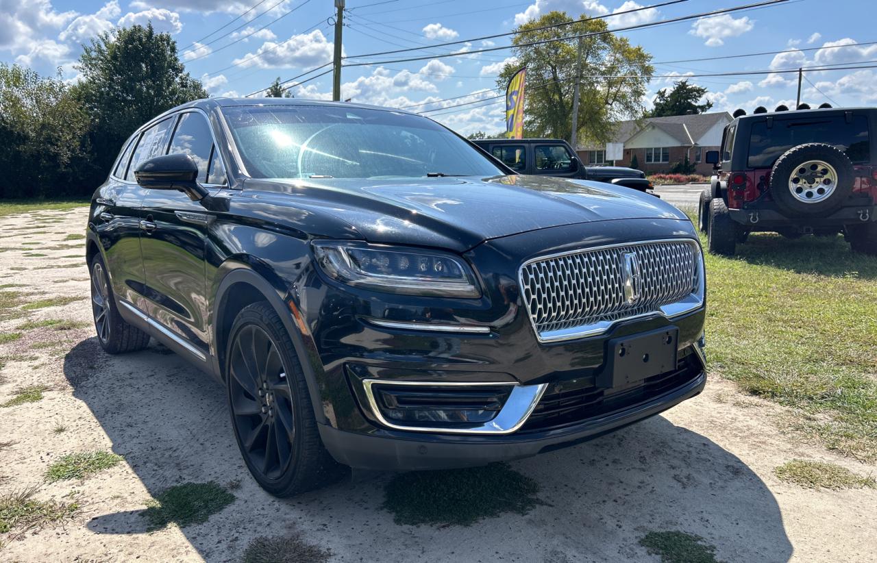 2019 Lincoln Nautilus Reserve, VIN 2LMPJ6LP4KBL10936 — Auction photo