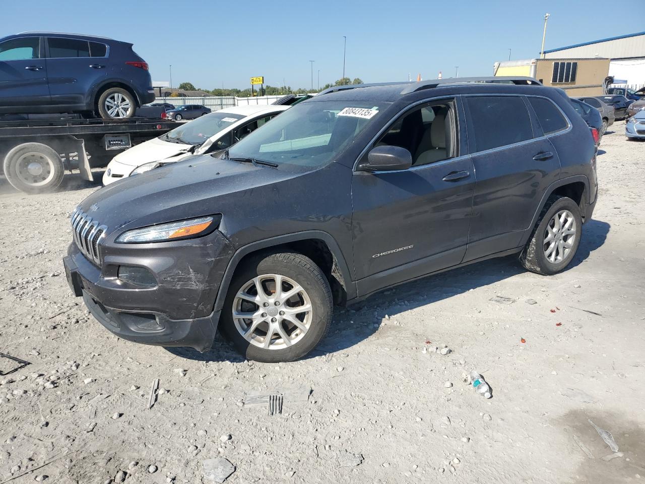 2015 Jeep Cherokee Latitude, VIN 1C4PJLCB0FW730832 — Повреждение рамы