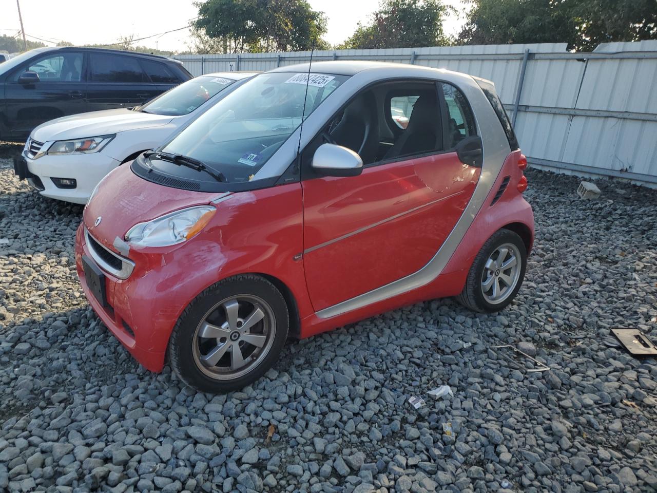 2012 Smart fortwo Pure, VIN WMEEJ3BA6CK526427 — Normal wear