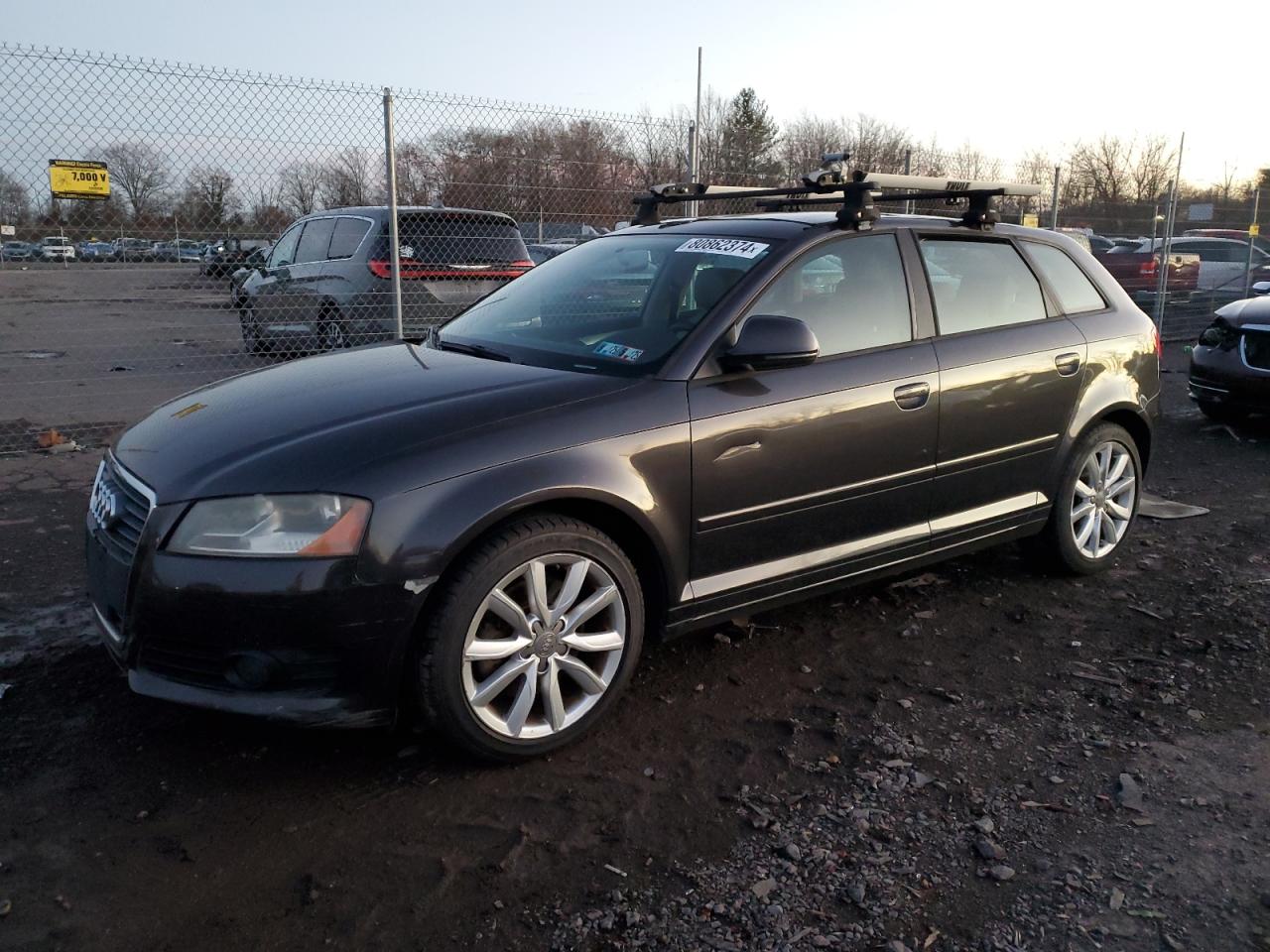 2009 Audi A3 Sportback S line, VIN WAUHF78PX9A041557 — Бок