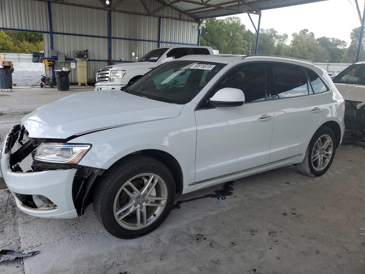 2016 Audi Q5 Premium Plus, VIN WA1L2AFP4GA009493 — Front end