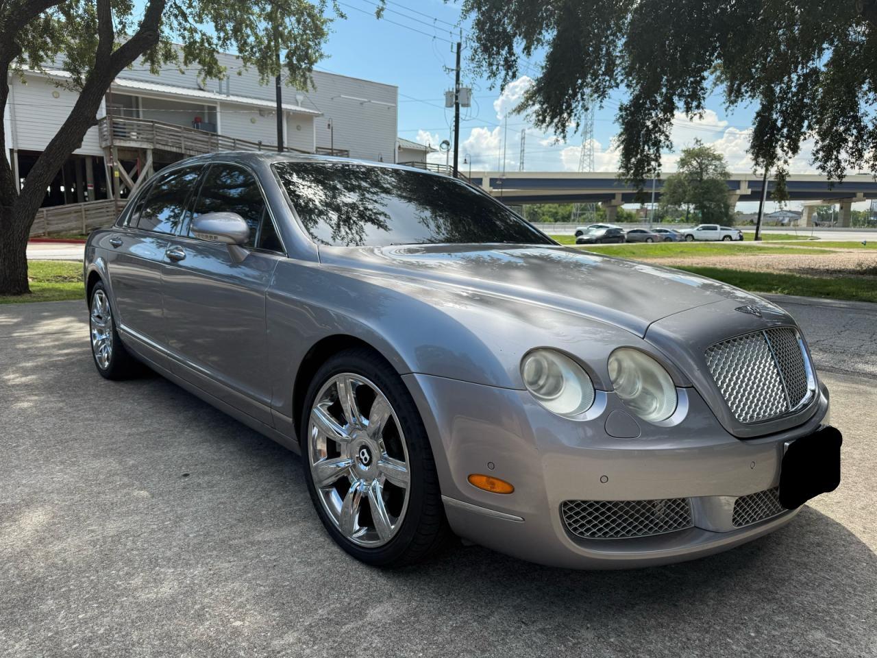 2007 Bentley Flying Spur, VIN SCBBR93W178041237 — Auction photo