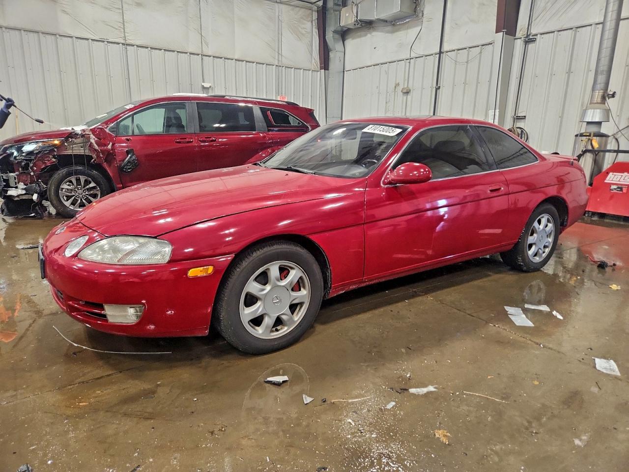 1995 Lexus SC 400, VIN JT8UZ30C4S0044829 — Front end