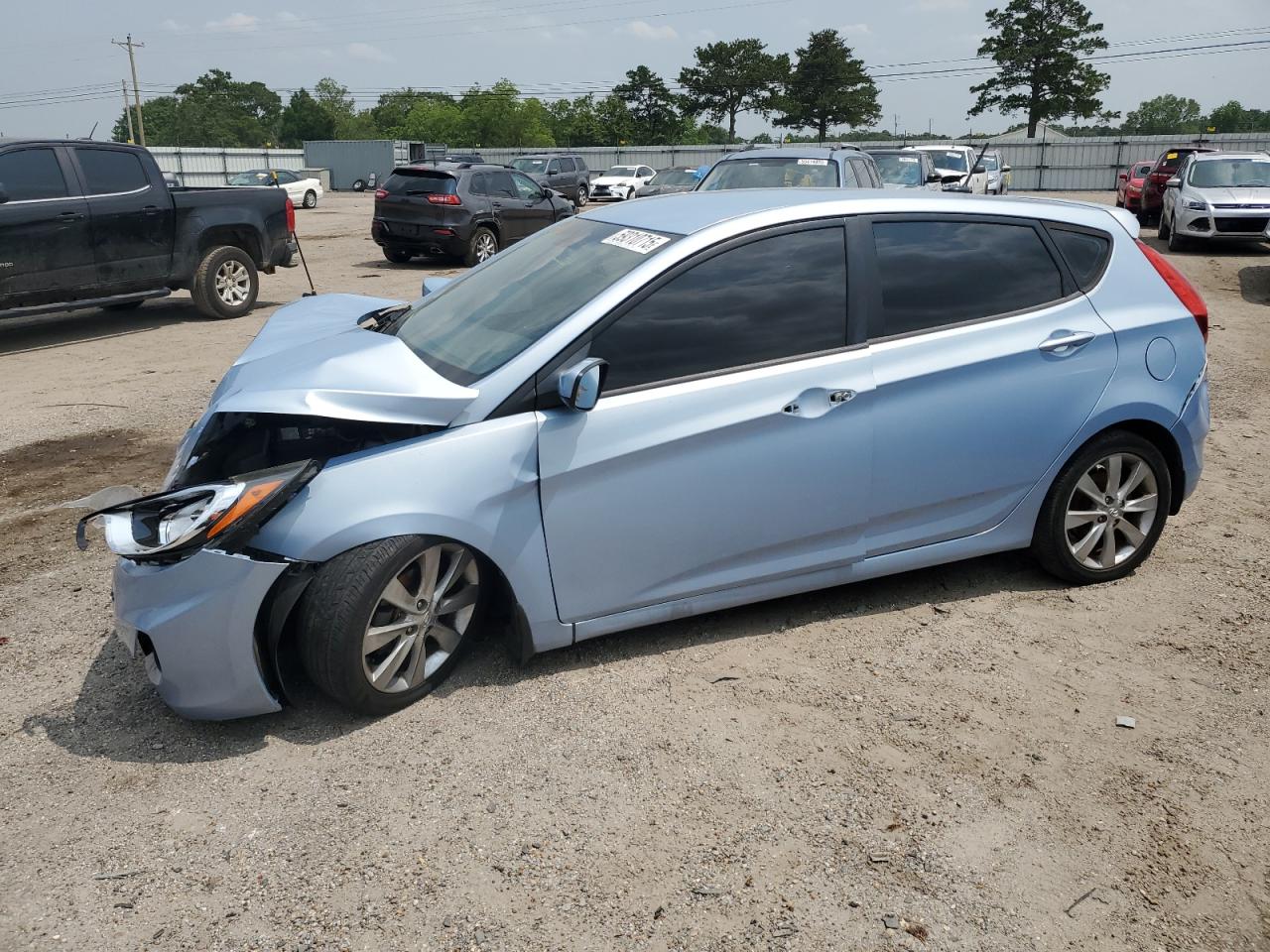 2012 Hyundai Accent SE, VIN KMHCU5AE9CU032849 — Front end