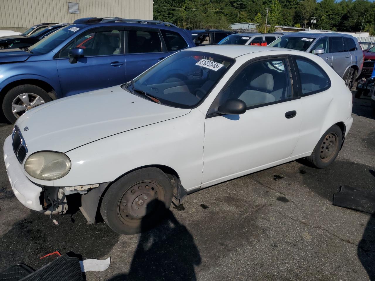 2000 Daewoo Lanos S, VIN KLATA2269YB536038 — Перед