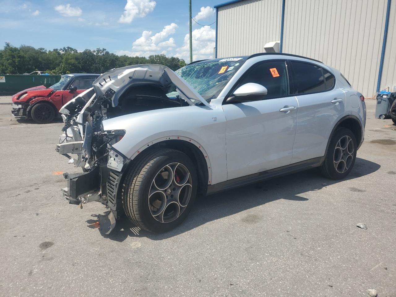 2022 Alfa Romeo Stelvio Ti, VIN ZASPAKBN0N7D46121 — Auction photo