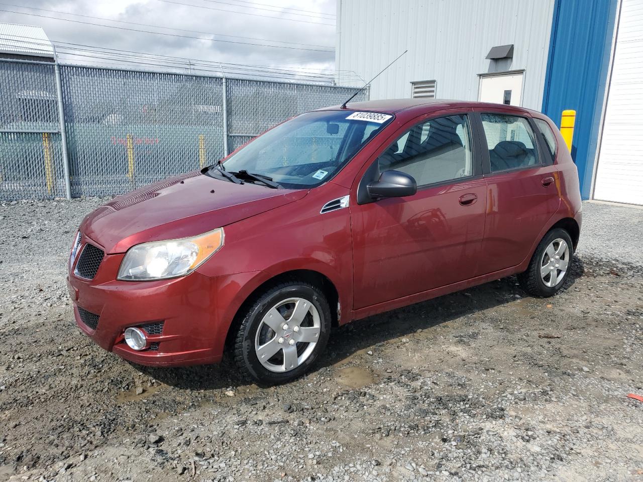 2010 Pontiac G3, VIN 3G2TB6DE0AL116274 — Minor dents and scratches