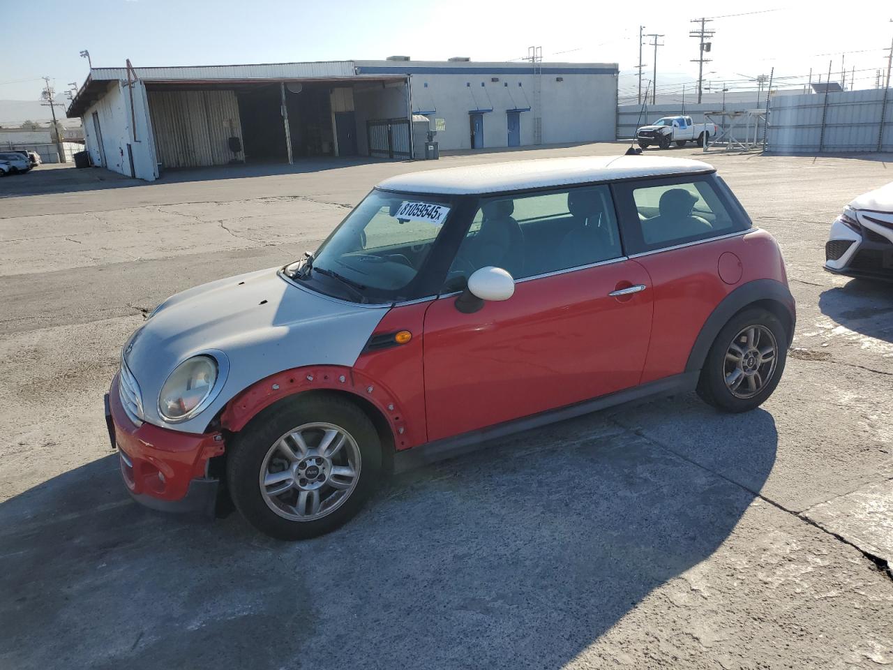 2011 MINI Hardtop, VIN WMWSU3C52BT098355 — Prior damage history