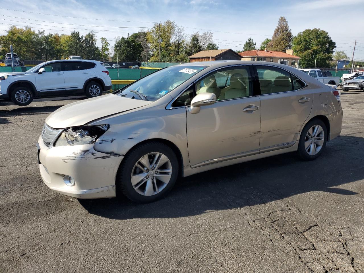 2011 Lexus HS 250h, VIN JTHBB1BA4B2045964 — Бок