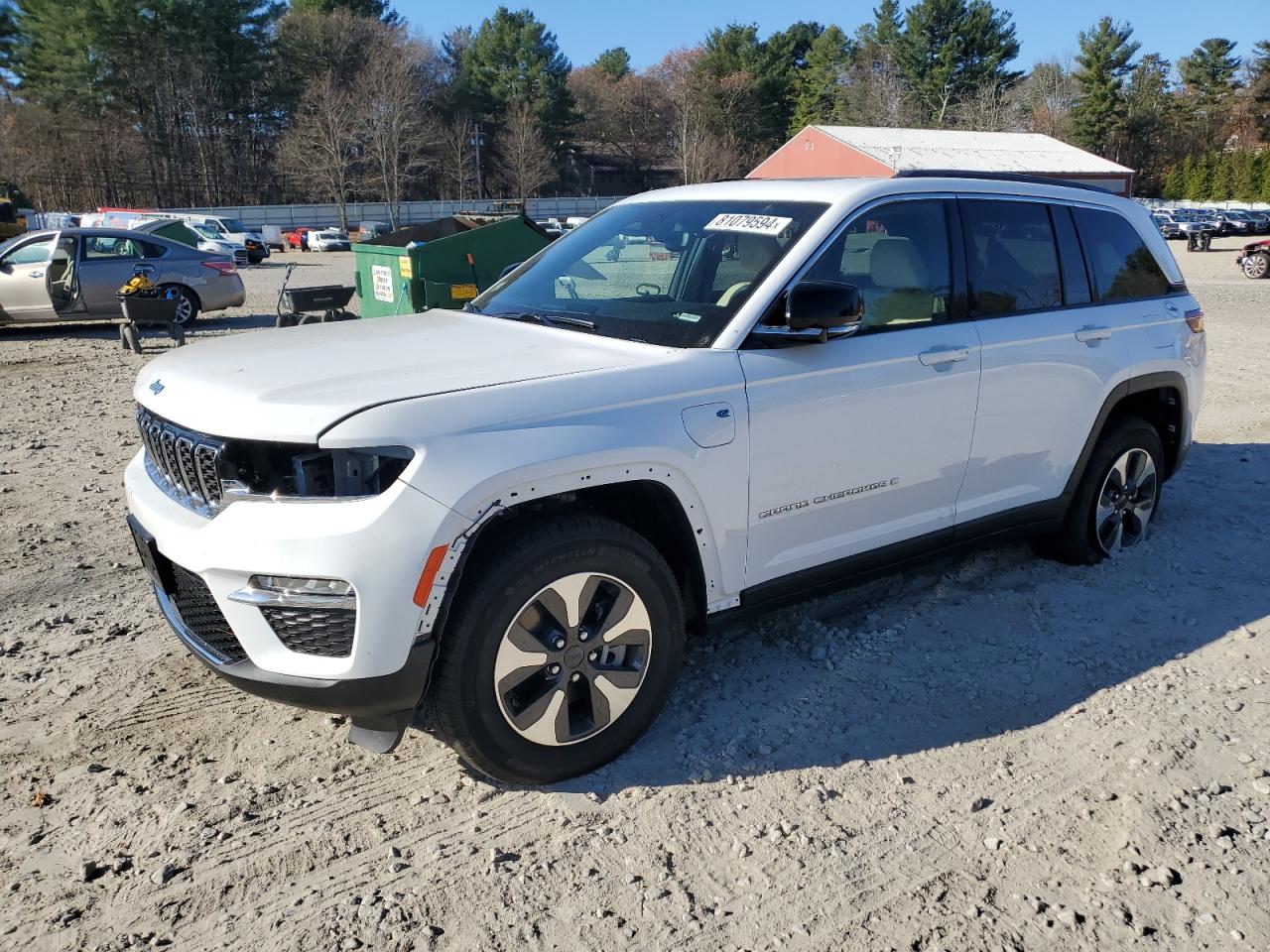 2024 Jeep Grand Cherokee, VIN 1C4RJYB69RC142900 — Front end