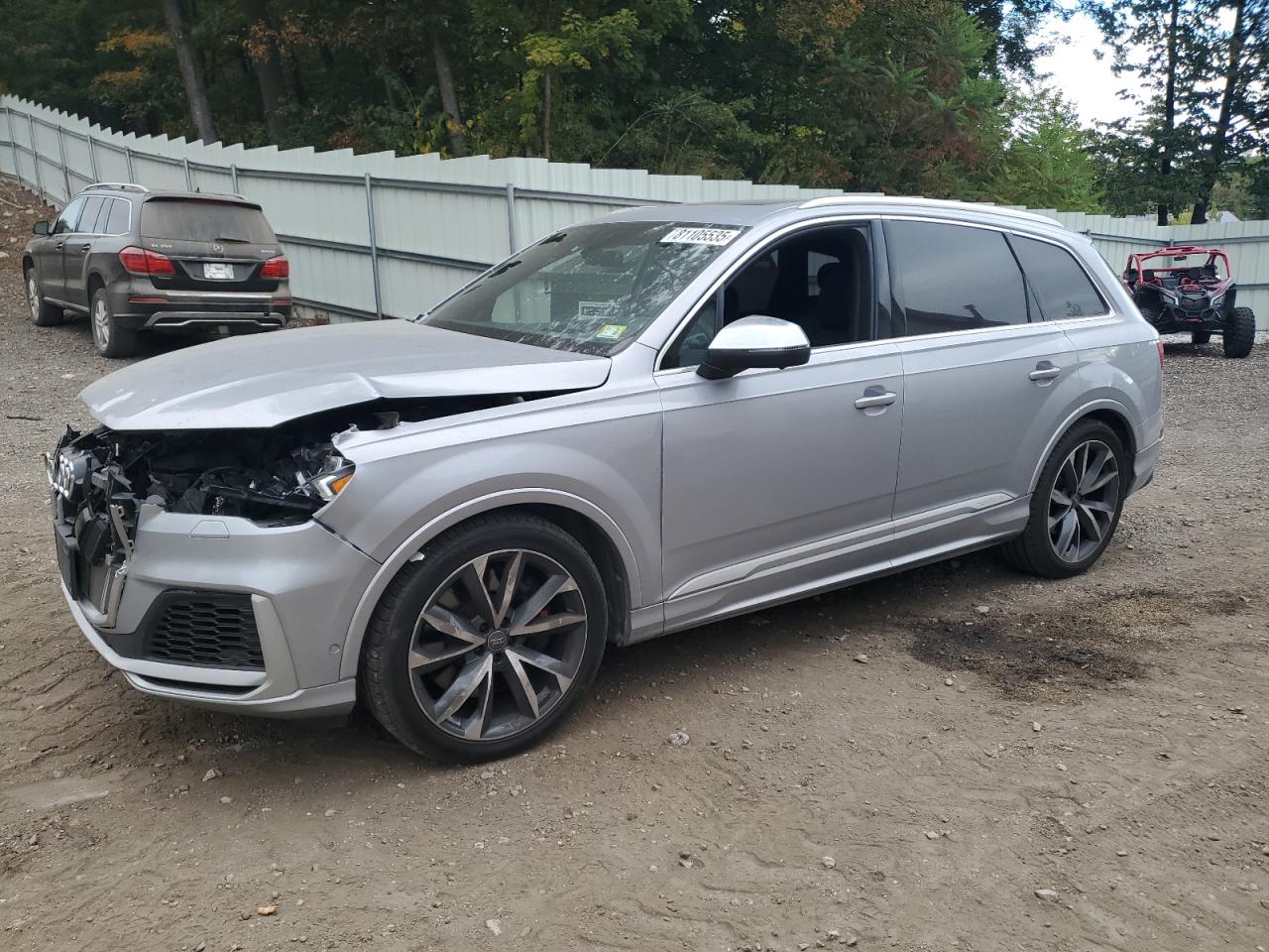 2020 Audi SQ7, VIN WA1VWAF79LD010368 — Перед