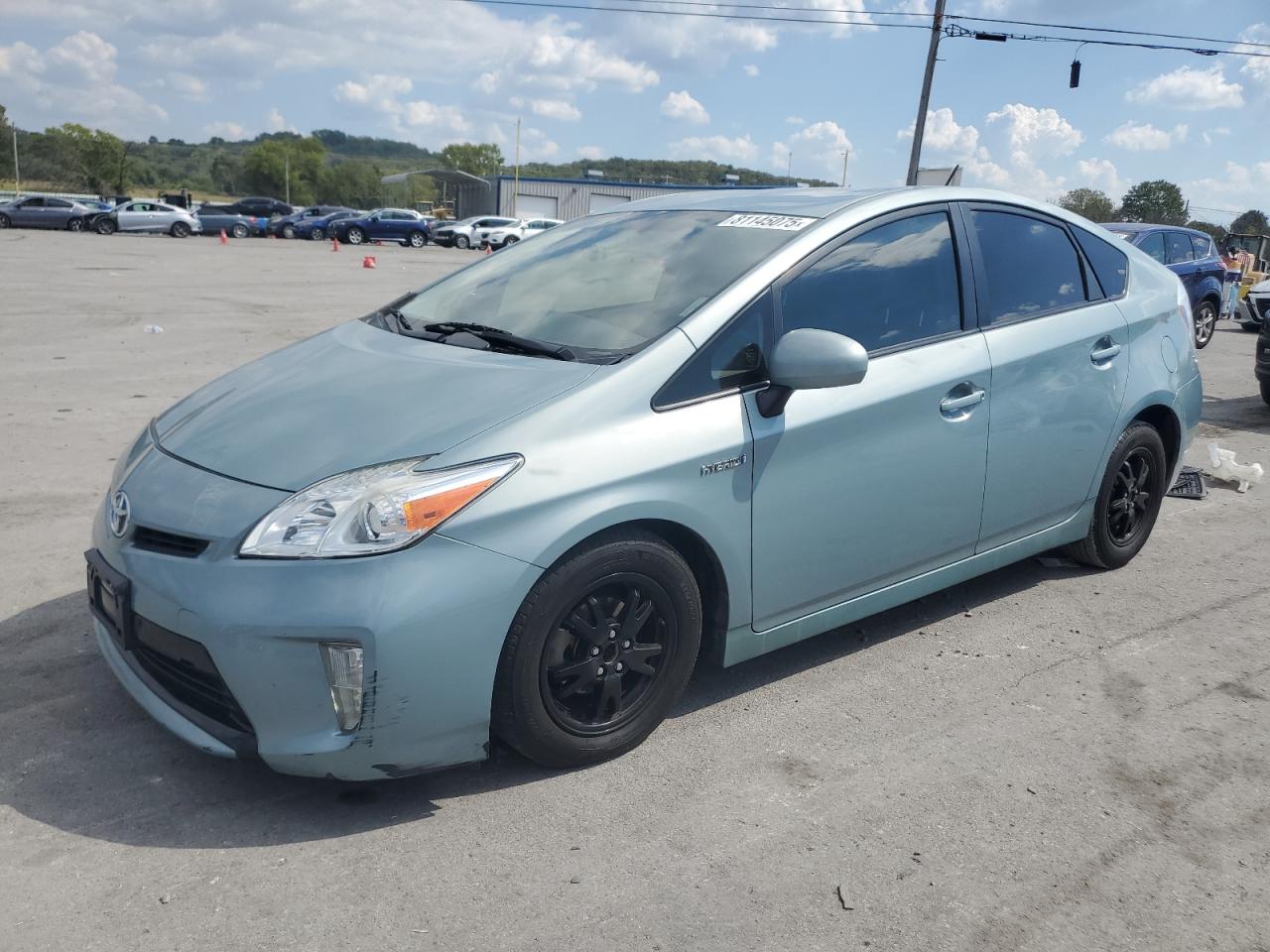 2015 Toyota Prius Two, VIN JTDKN3DU2F1937721 — Front end