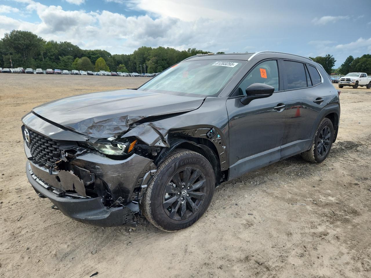 2025 Mazda CX-50 S Premium, VIN 7MMVABDMXSN300324 — Front end