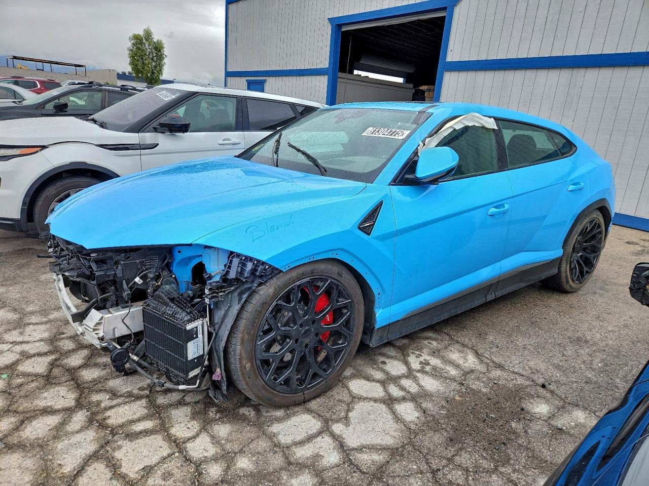 2022 Lamborghini Urus, VIN ZPBUA1ZL7NLA19211 — Front end