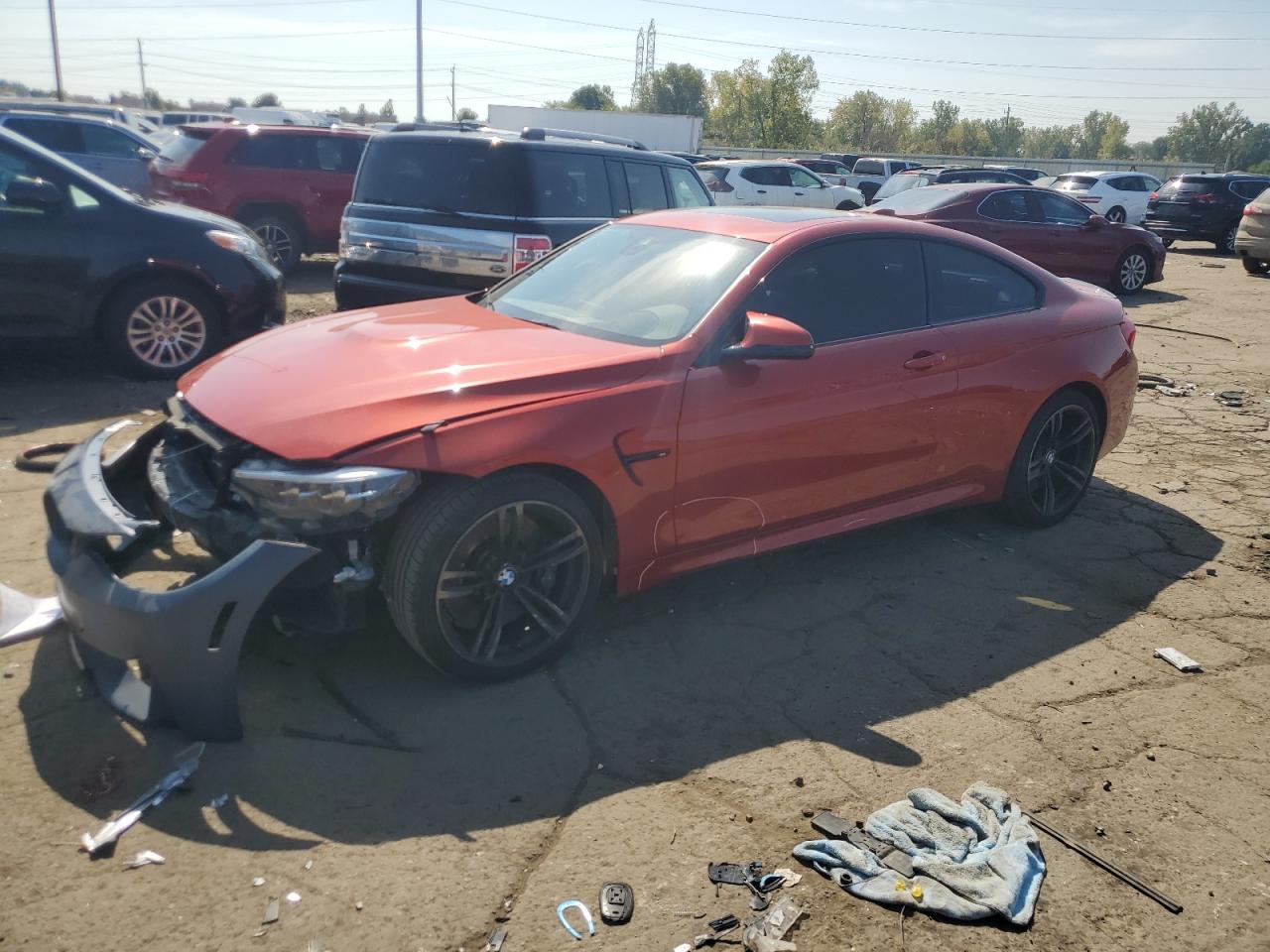 2019 BMW M4, VIN WBS4Y9C50KAG67326 — Front end