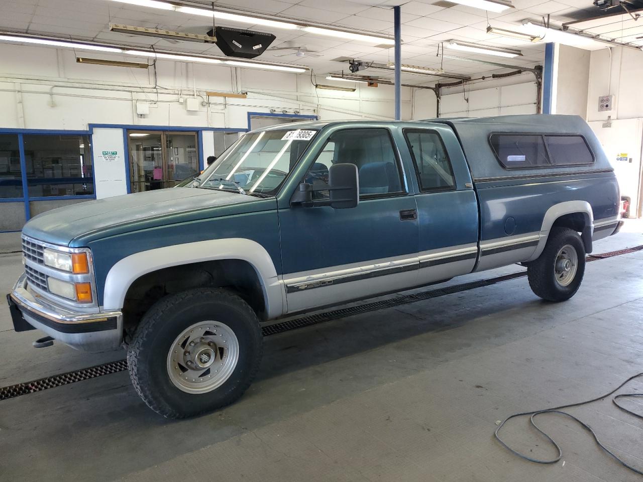 1991 Chevrolet K2500, VIN 2GBGK29K4M1198038 — Mechanical