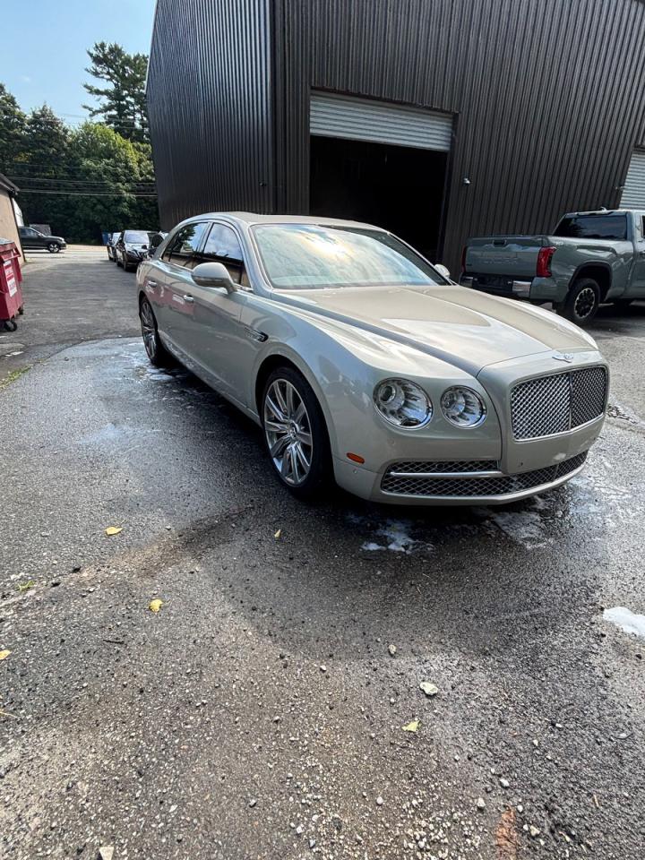 2014 Bentley Flying Spur, VIN SCBEC9ZA0EC090997 — Фото с аукциона