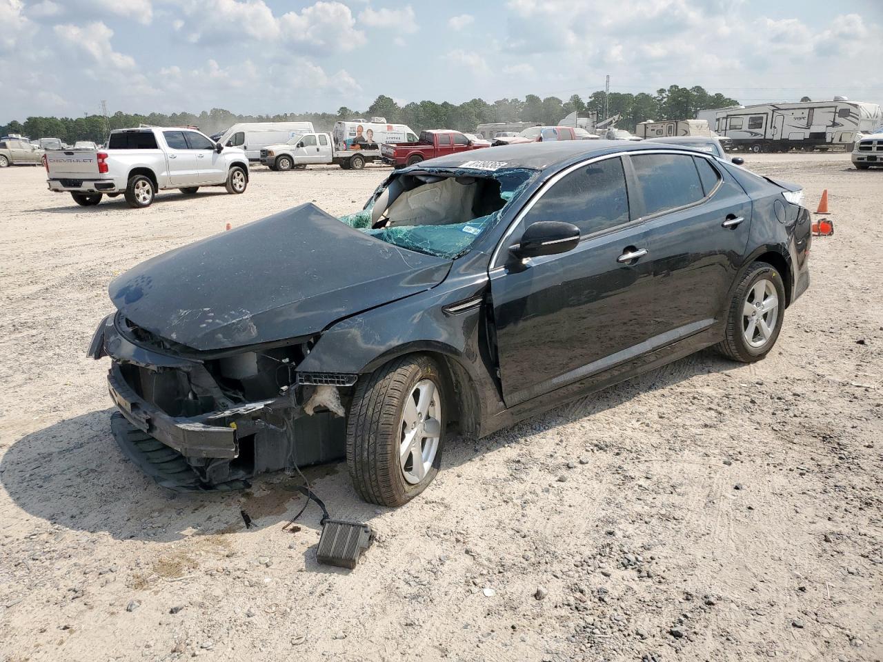 2015 Kia Optima LX, VIN KNAGM4A71F5651037 — All over