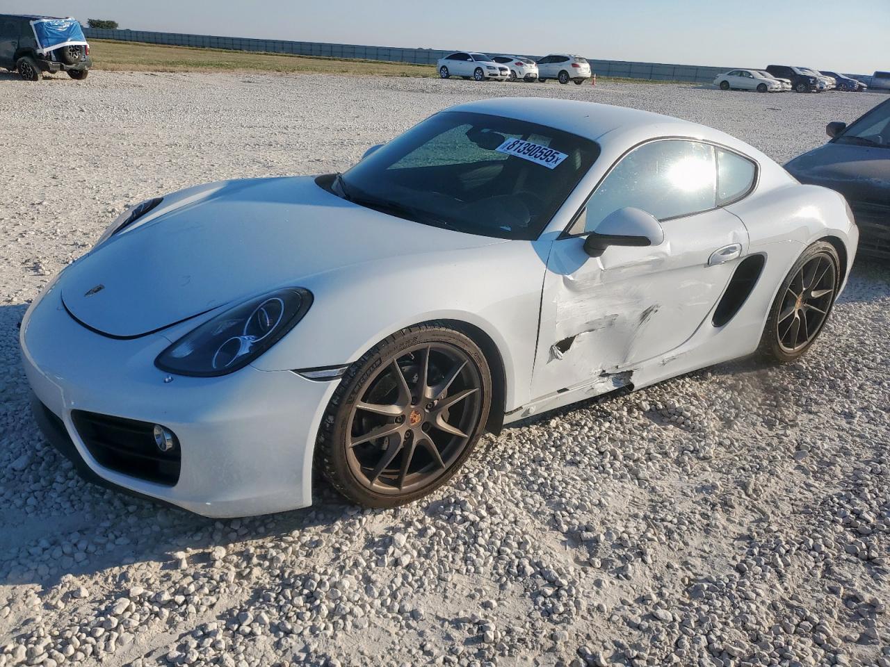 2015 Porsche Cayman, VIN WP0AA2A82FK161271 — Side