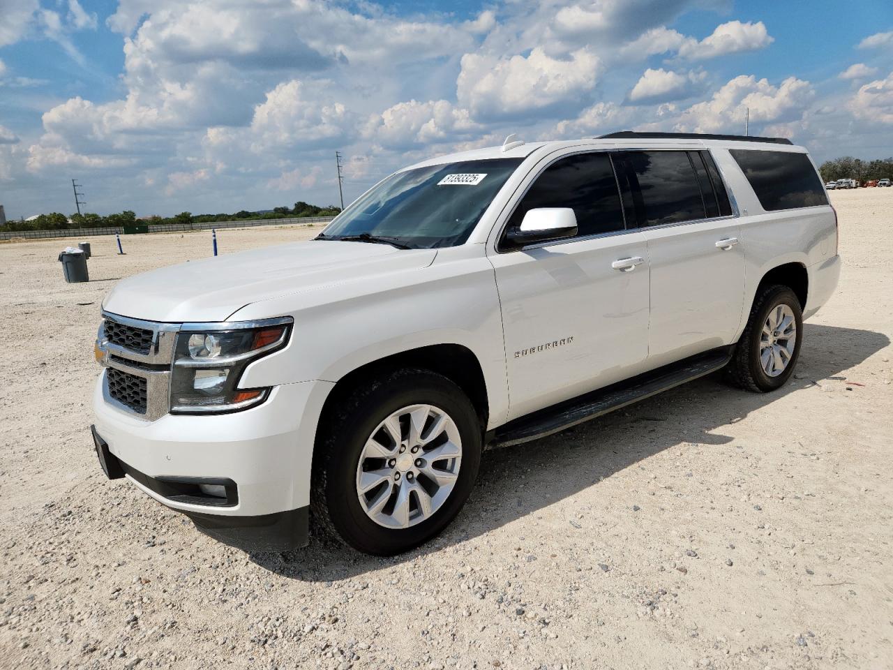 2020 Chevrolet Suburban LT, VIN 1GNSCHKC5LR142194 — Normal wear