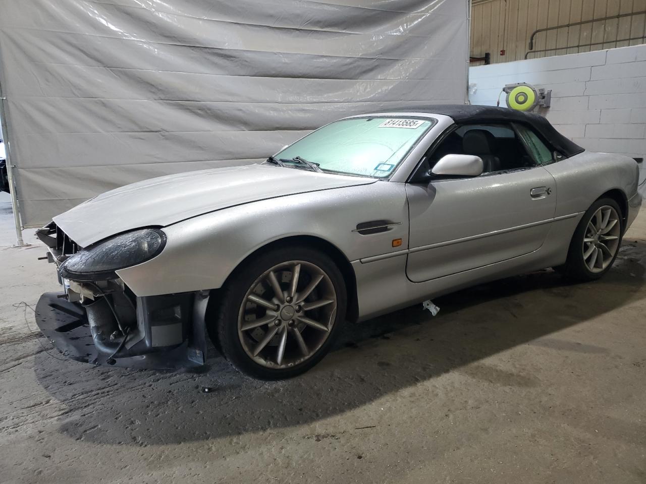 2002 Aston Martin DB7 Vantage, VIN SCFAB423X2K402372 — Перед