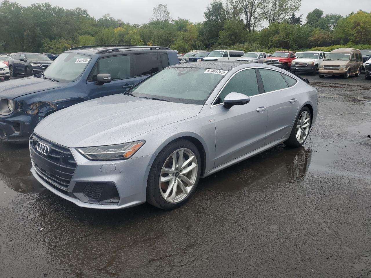 2022 Audi A7, VIN WAUU2BF2XNN022661 — Rear end