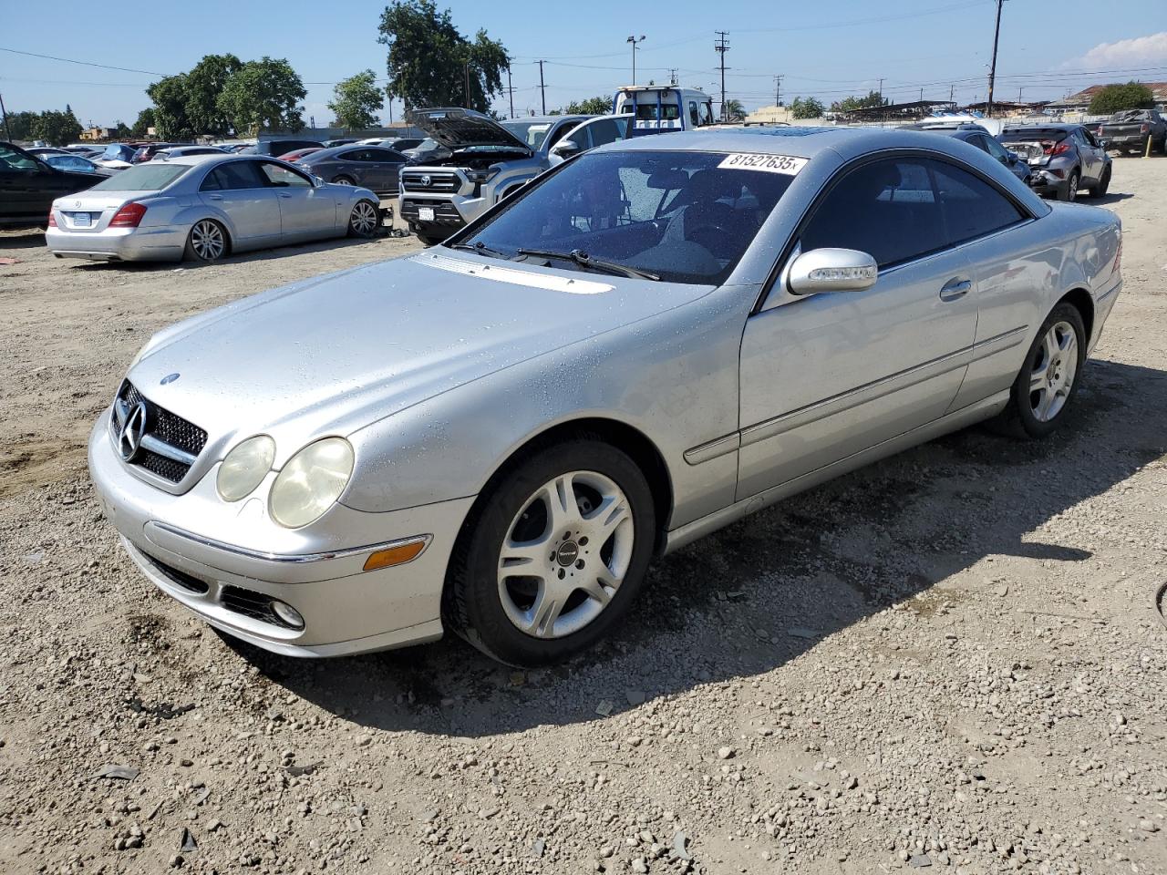 2005 Mercedes-Benz CL 500, VIN WDBPJ75J55A044369 — Minor dents and scratches