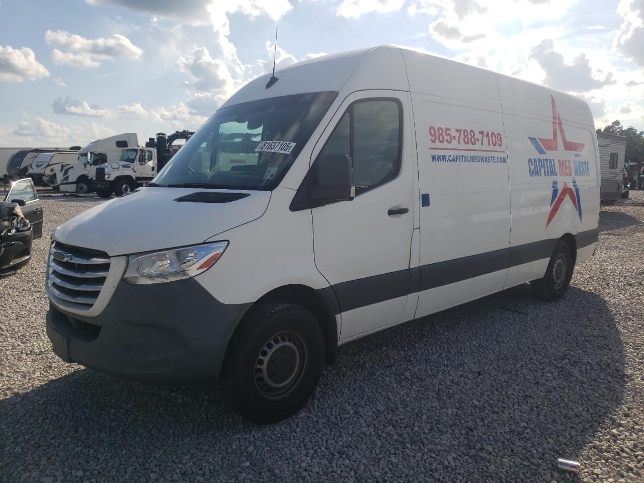 2020 Freightliner Sprinter Cargo, VIN W2Y4ECHY5LT041241 — Rear end