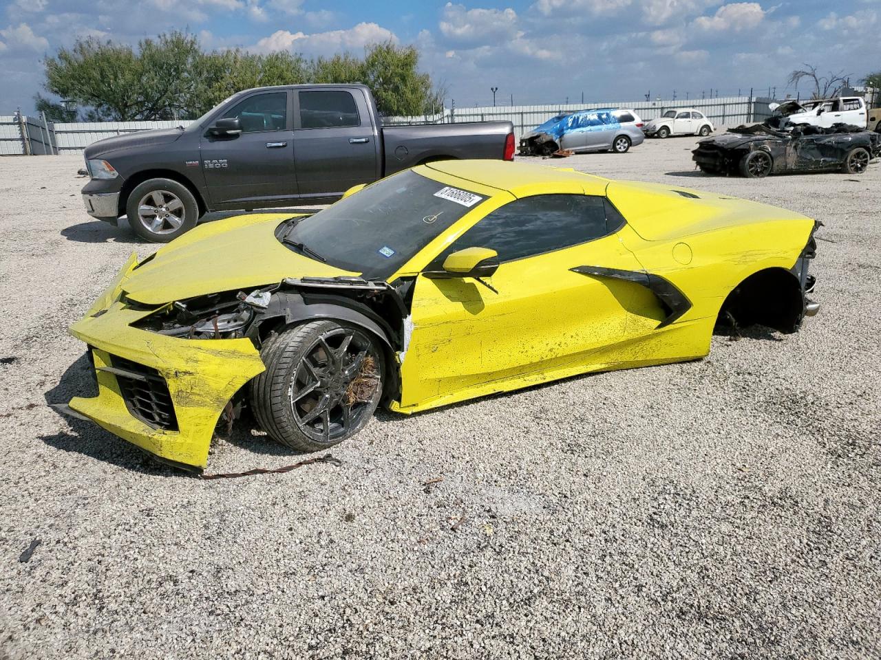 2022 Chevrolet Corvette 2LT, VIN 1G1YB3D47N5105794 — All over