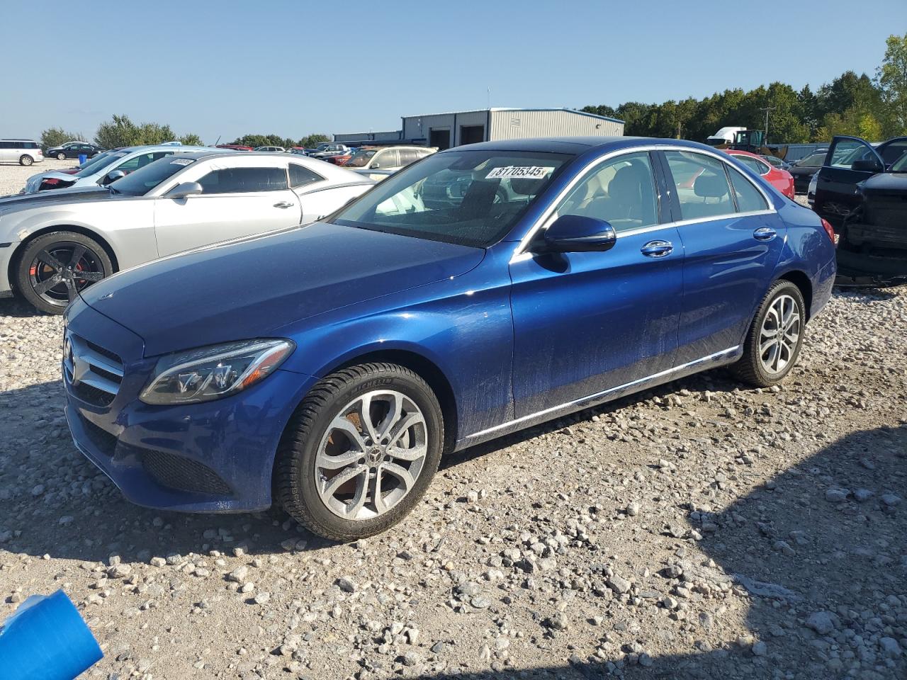 2018 Mercedes-Benz C 300, VIN 55SWF4KB2JU260741 — Фото с аукциона