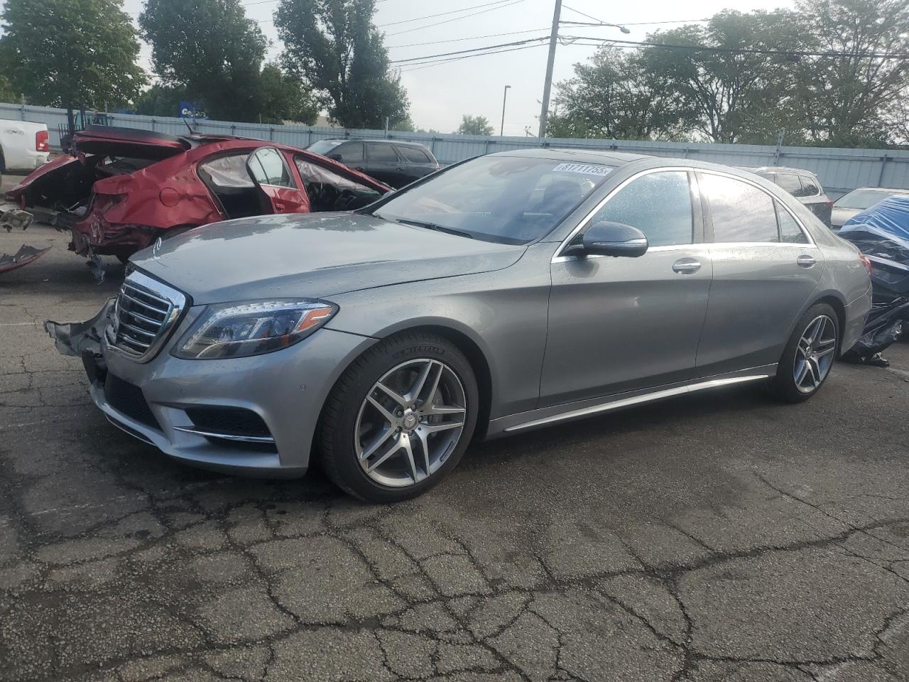 2015 Mercedes-Benz S 550, VIN WDDUG8FB4FA137164 — Front end