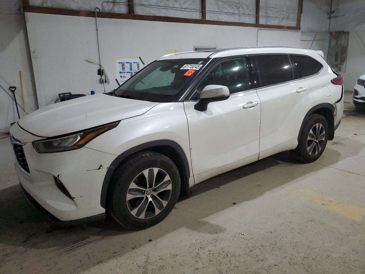 2020 Toyota Highlander XLE, VIN 5TDHZRBH8LS022345 — Rear end