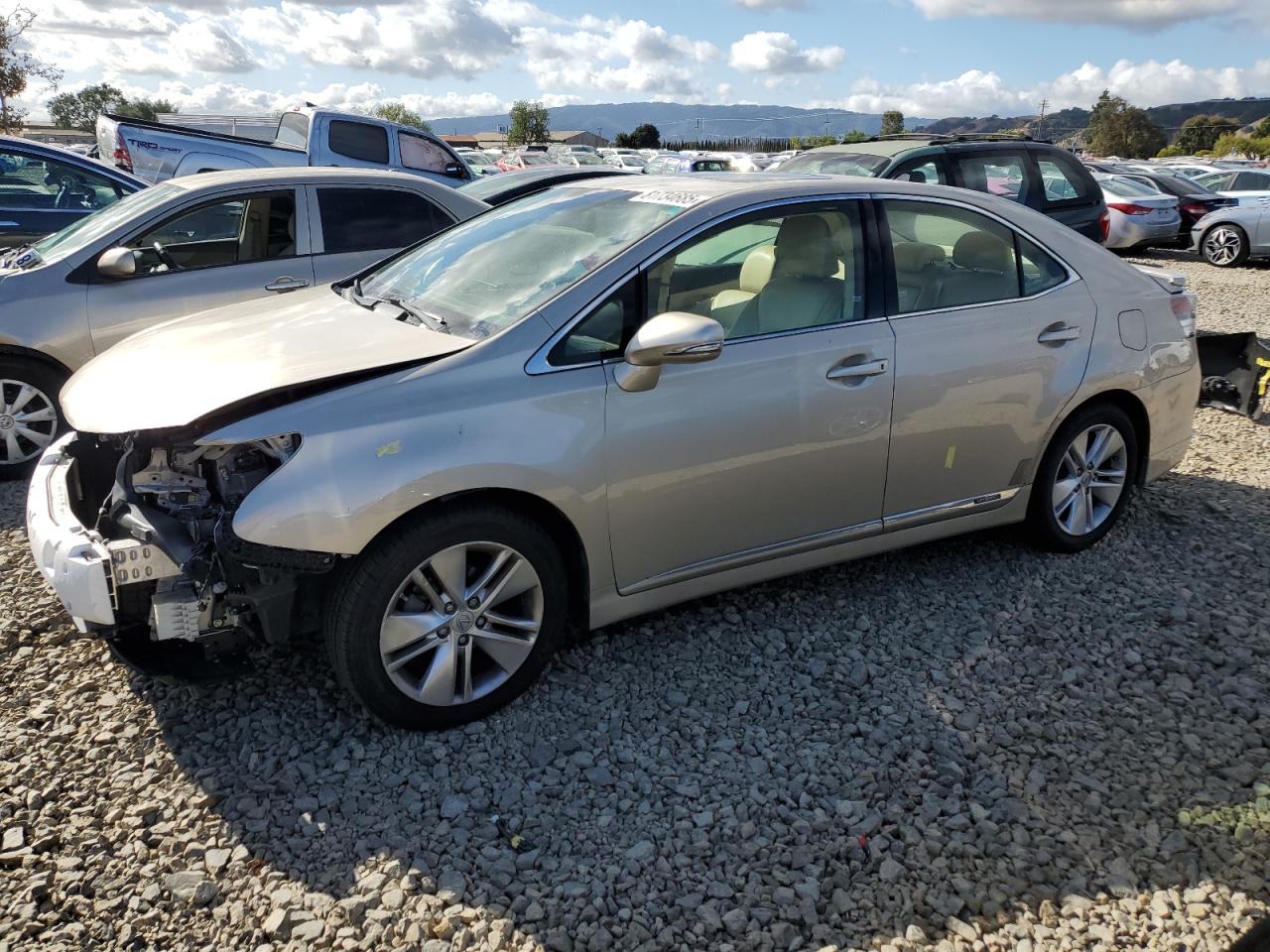 2011 Lexus HS 250h, VIN JTHBB1BA2B2043579 — Front end