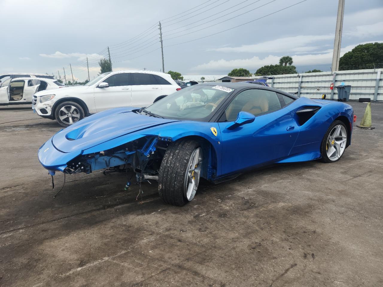 2022 Ferrari F8, VIN ZFF92LLA2N0272257 — Front end