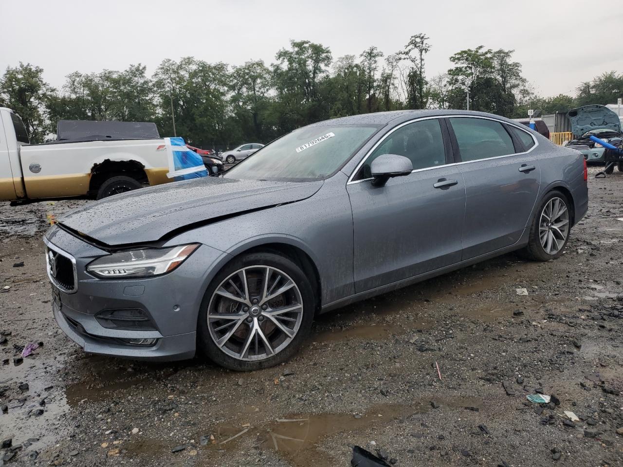 2018 Volvo S90 Momentum, VIN LVY992MK3JP032057 — Interior fire