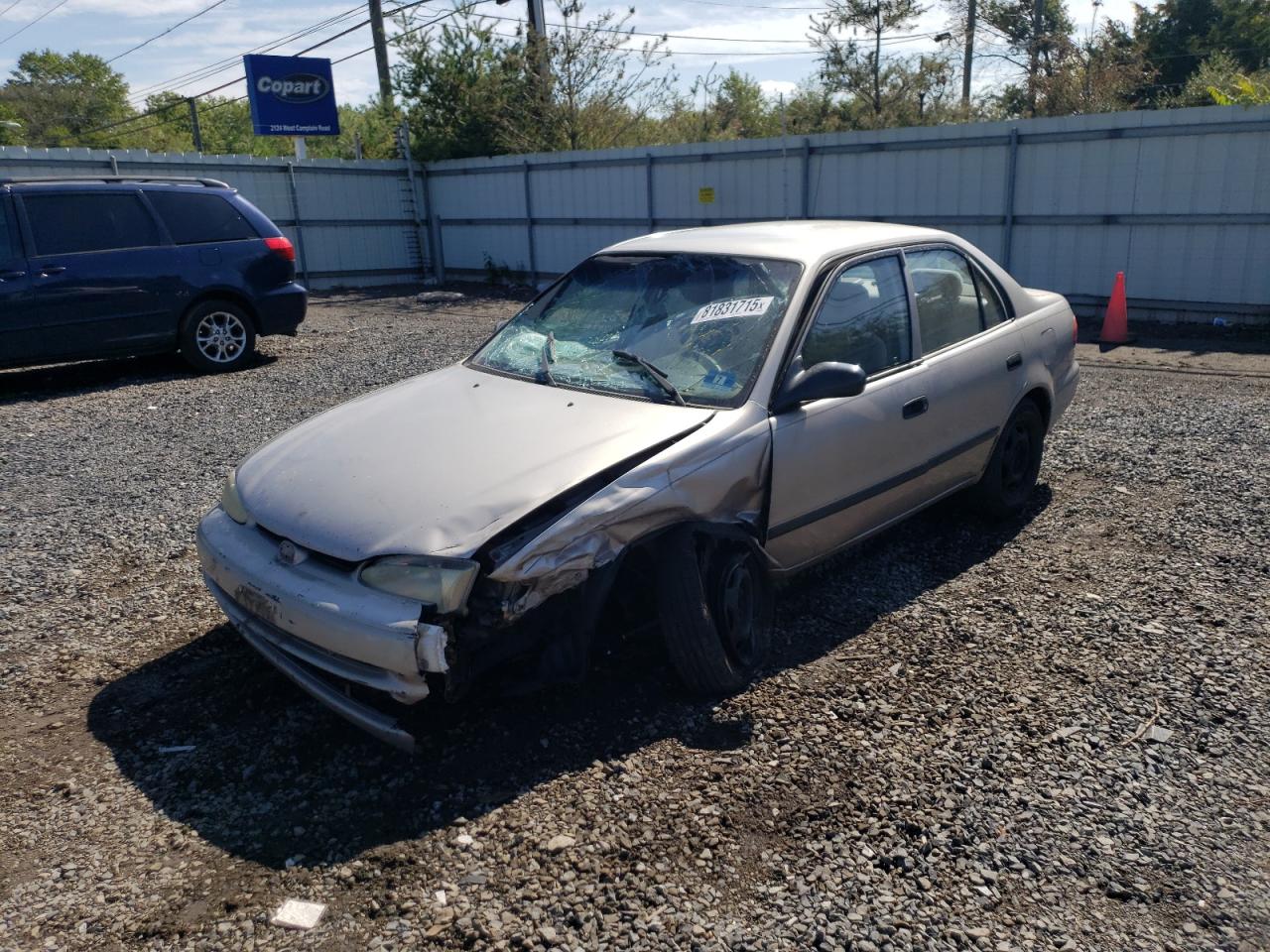 2000 Chevrolet Prizm, VIN 1Y1SK5284YZ430653 — Front end