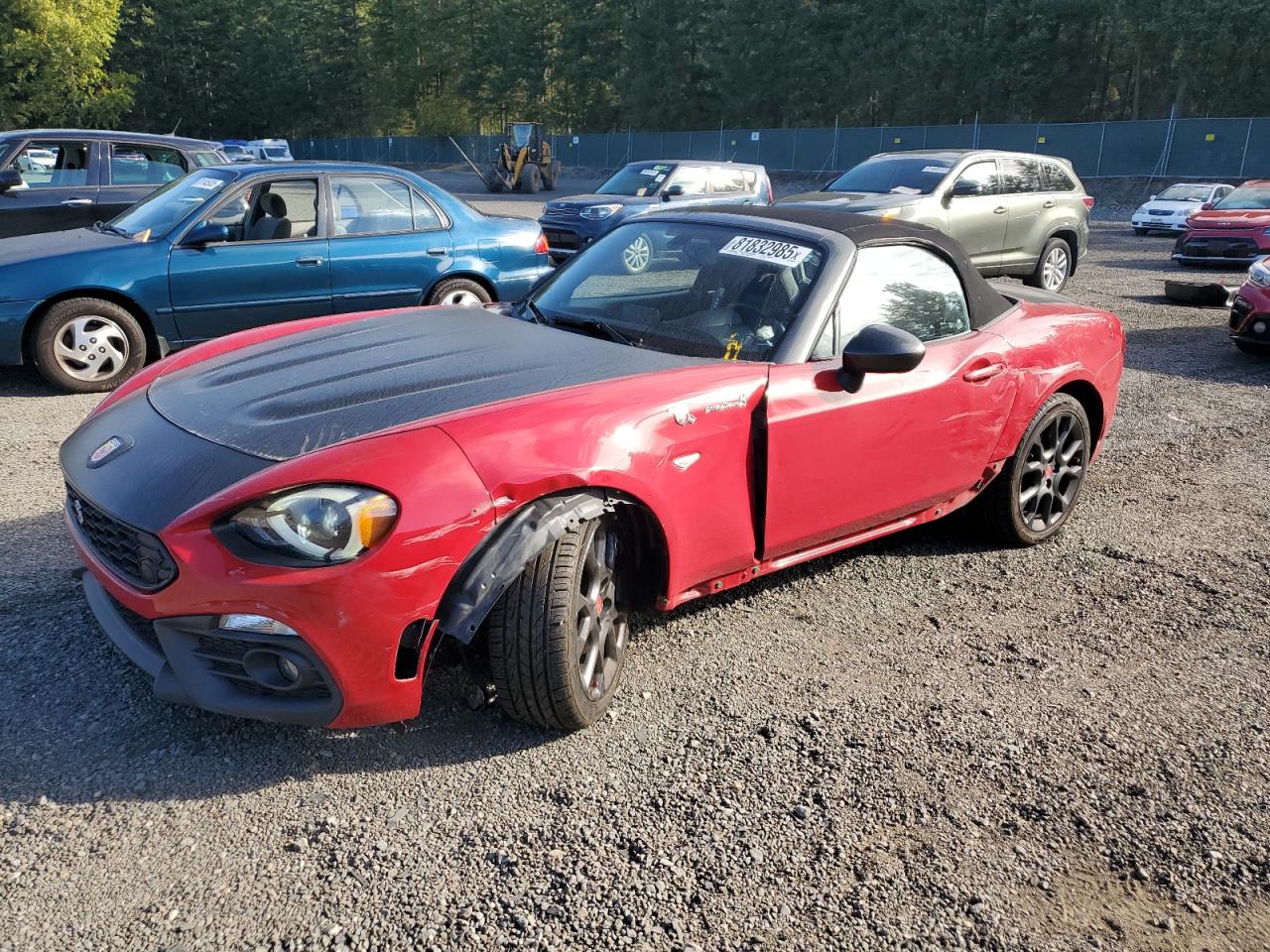 2018 FIAT 124 Spider Abarth, VIN JC1NFAEK8J0135892 — Front end