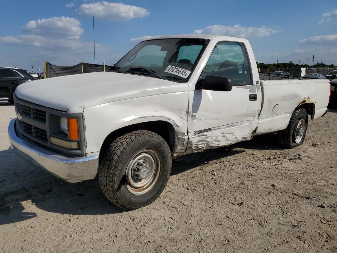 1997 Chevrolet Silverado 3500, VIN 1GCGC34R5VF033144 — По всему кузову