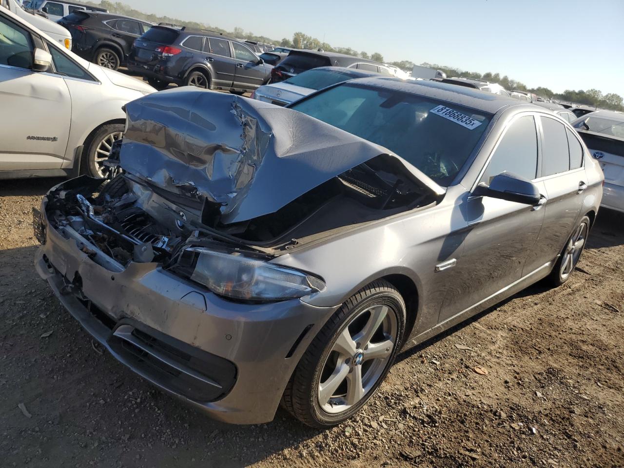 2014 BMW 5 Series 528i xDrive, VIN WBA5A7C57ED616729 — Front end
