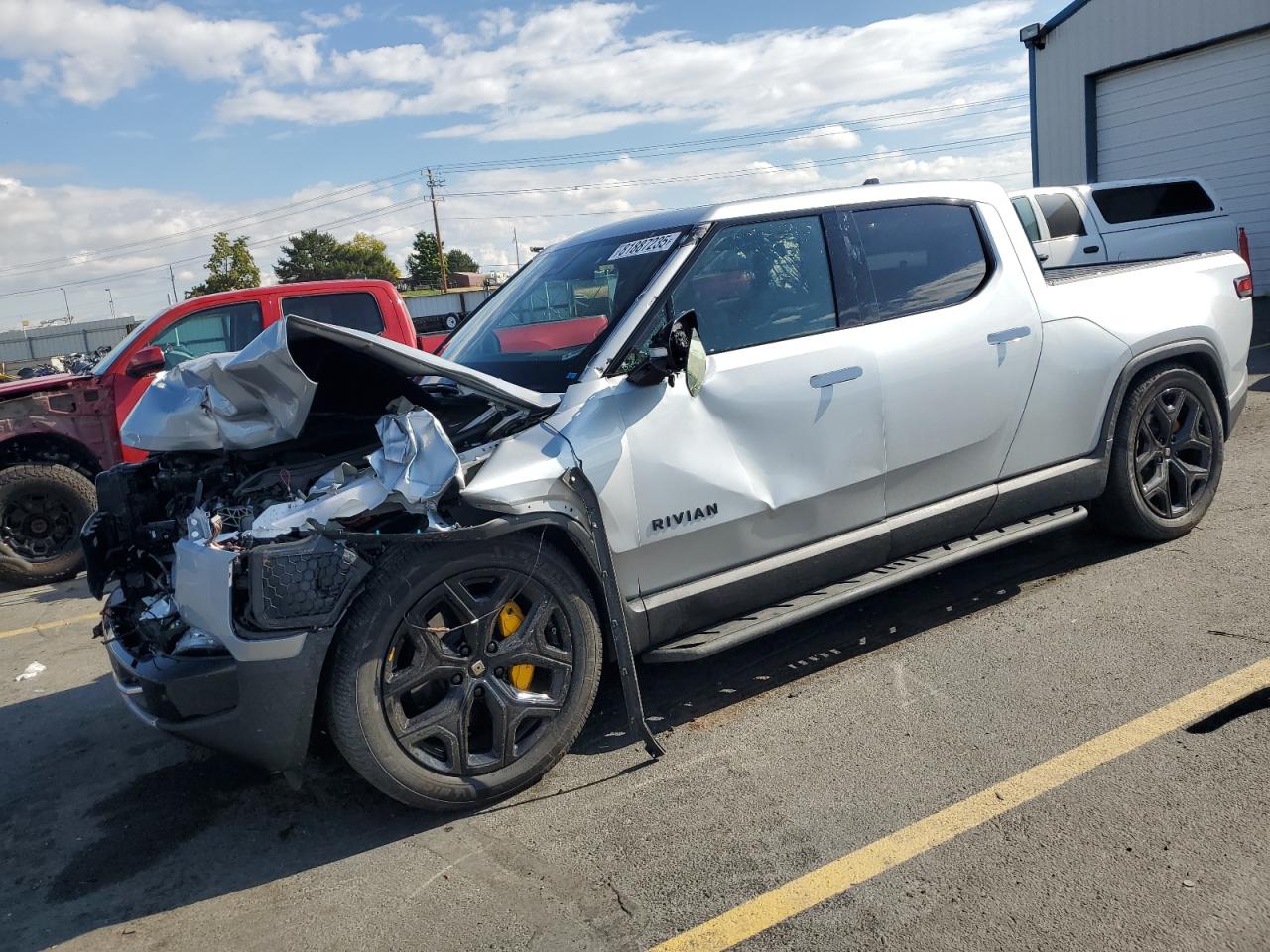 2022 Rivian R1T Launch Edition, VIN 7FCTGAAL0NN006537 — Undercarriage