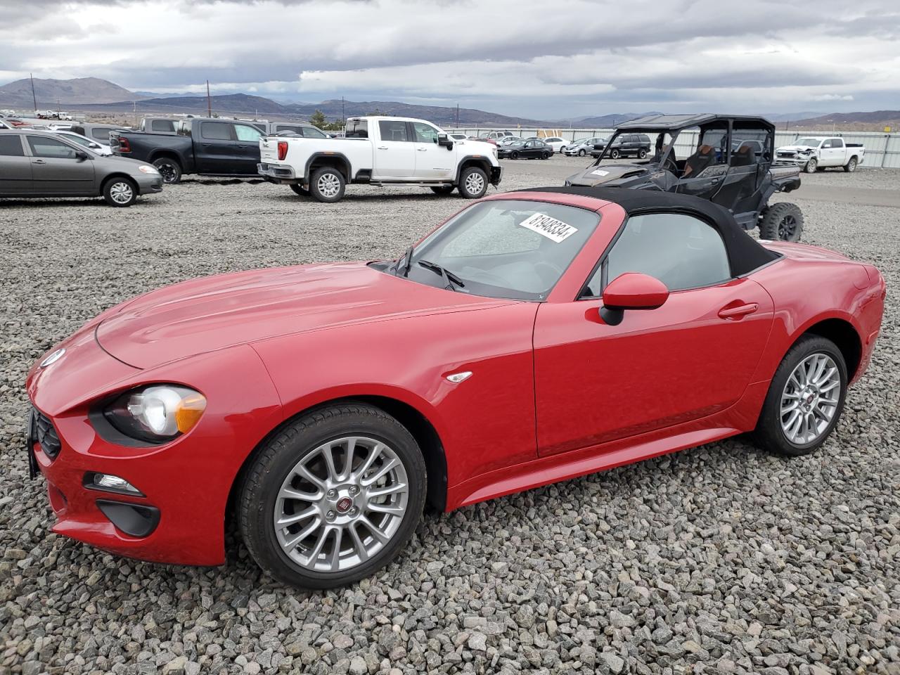 2018 FIAT 124 Spider Classica, VIN JC1NFAEK7J0137052 — Minor dents and scratches