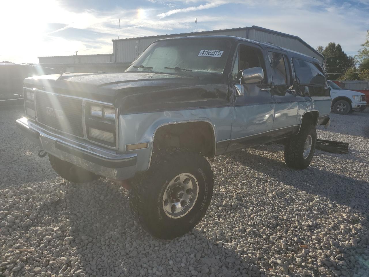 1989 GMC Suburban, VIN 1GKGV26KXKF530002 — All over