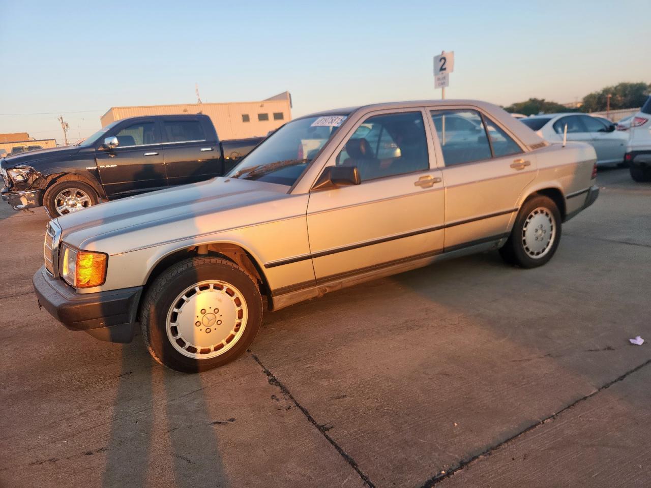 1987 Mercedes-Benz 190 E, VIN WDBDA28D4HF321970 — Rear end
