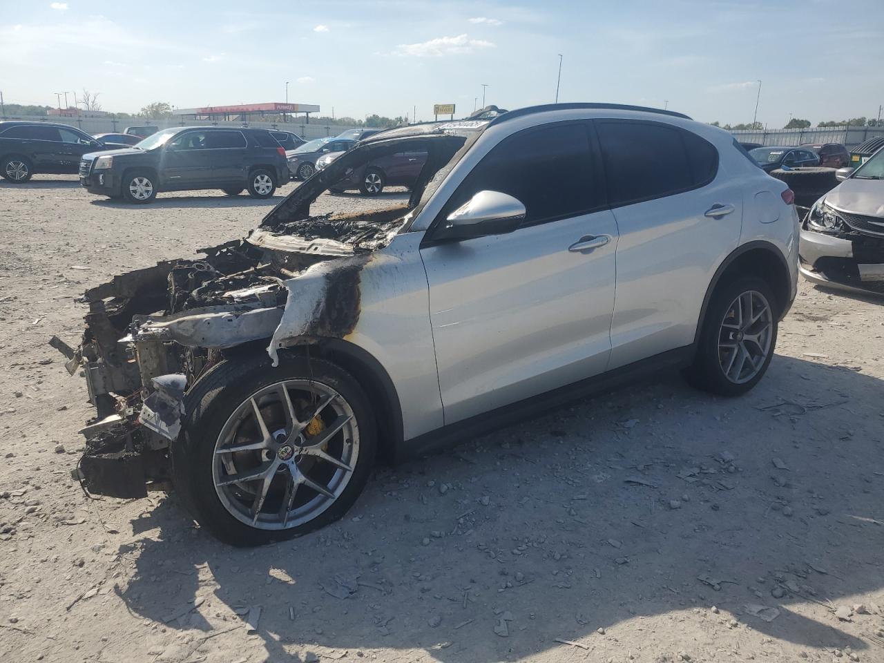 2019 Alfa Romeo Stelvio Ti Sport, VIN ZASPAKBN8K7C41340 — Burn