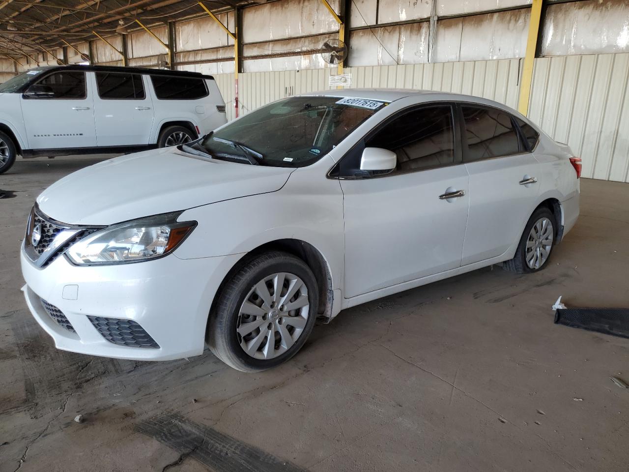 2017 Nissan Sentra S, VIN 3N1AB7AP6HY246140 — Front end