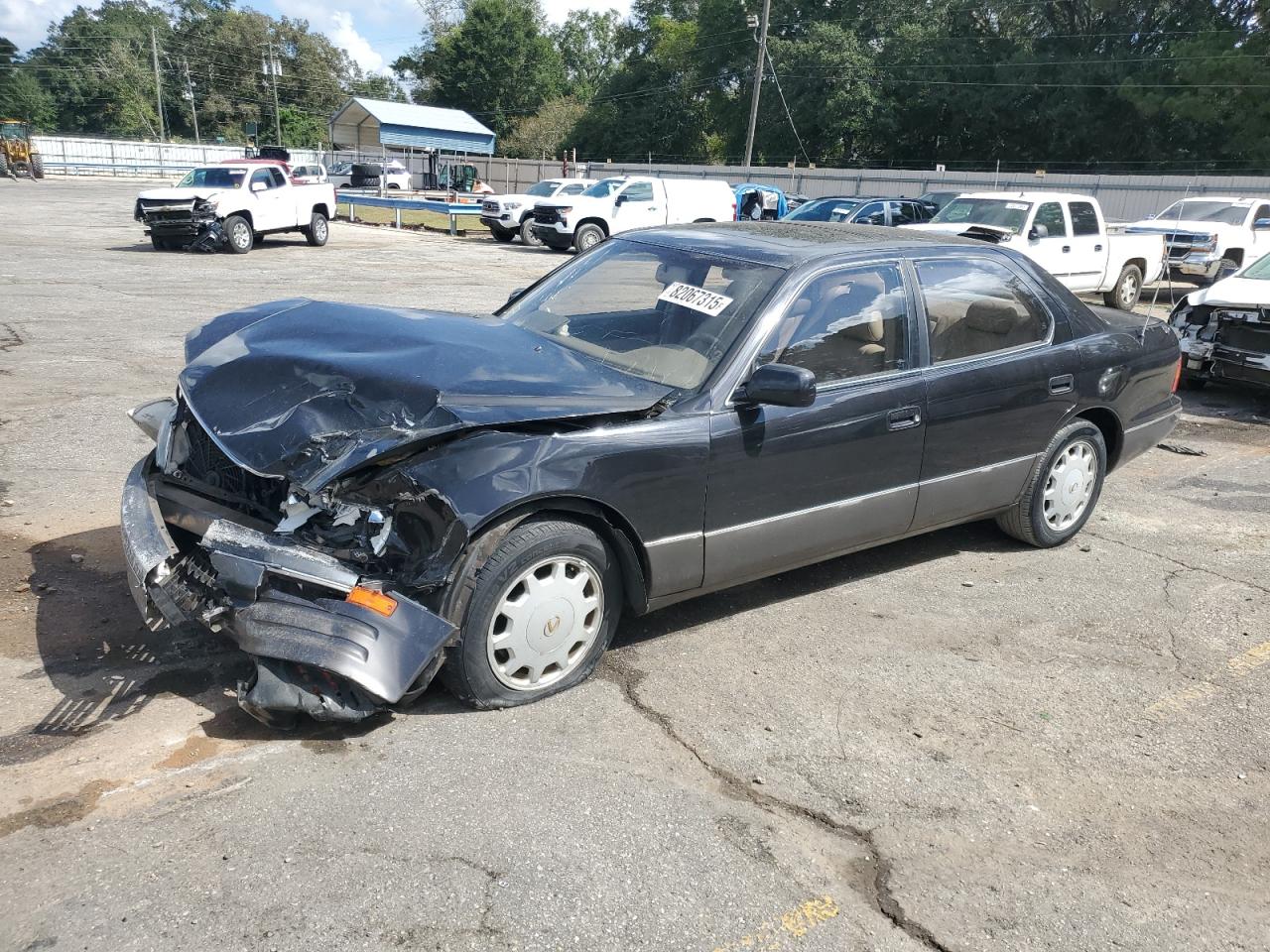 1995 Lexus LS 400, VIN JT8UF22E0S0001378 — Front end