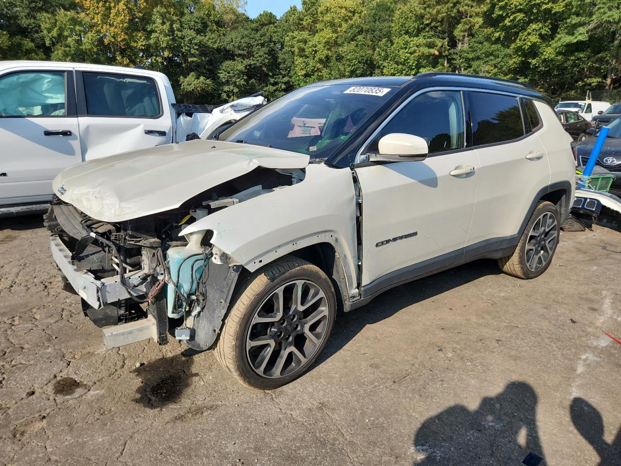 2018 Jeep Compass Limited, VIN 3C4NJDCB6JT179348 — Front end