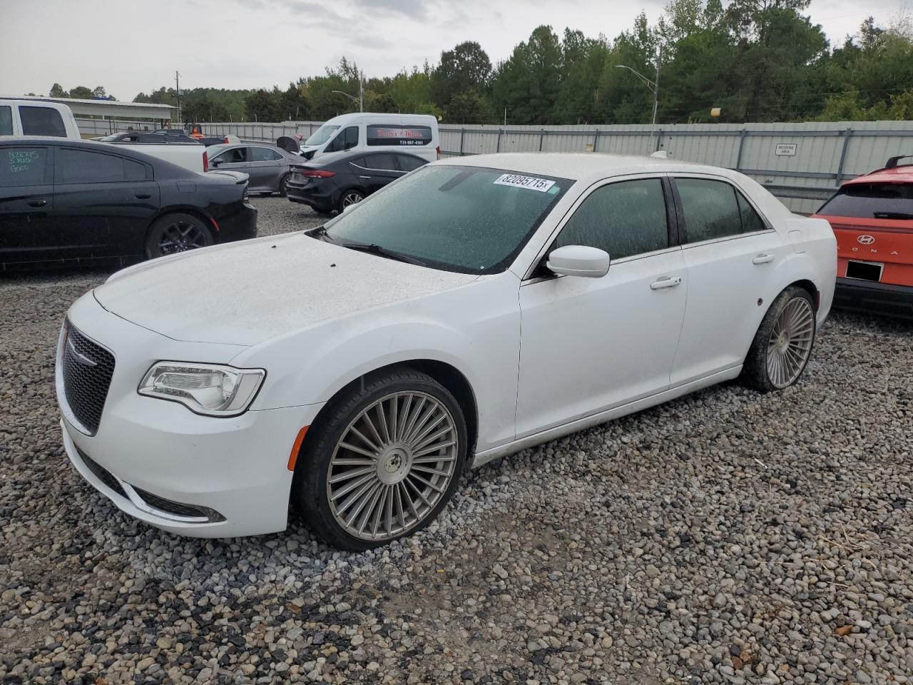 2015 Chrysler 300 Limited, VIN 2C3CCAAG7FH755242 — Mechanical