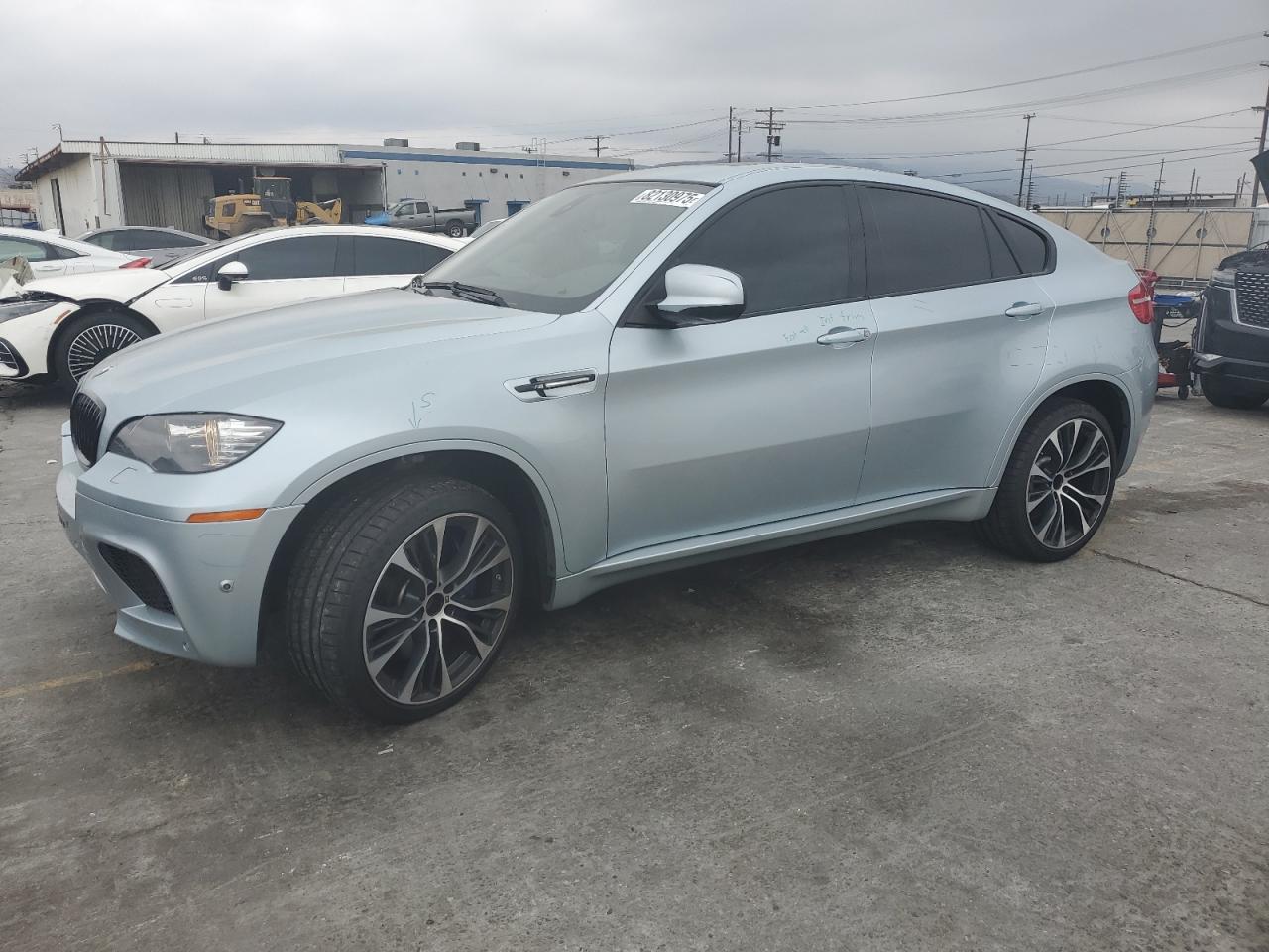2011 BMW X6 M, VIN 5YMGZ0C5XBLK14255 — Вандализм