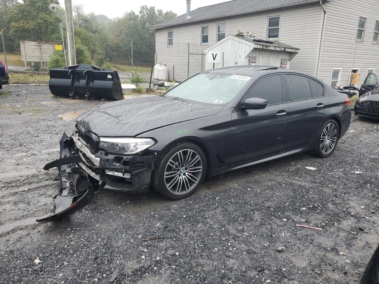 2018 BMW 5 Series 540i xDrive, VIN WBAJE7C57JWD49693 — Front end